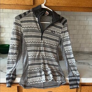 Kari Traa Gray and Black Patterned Women's Top